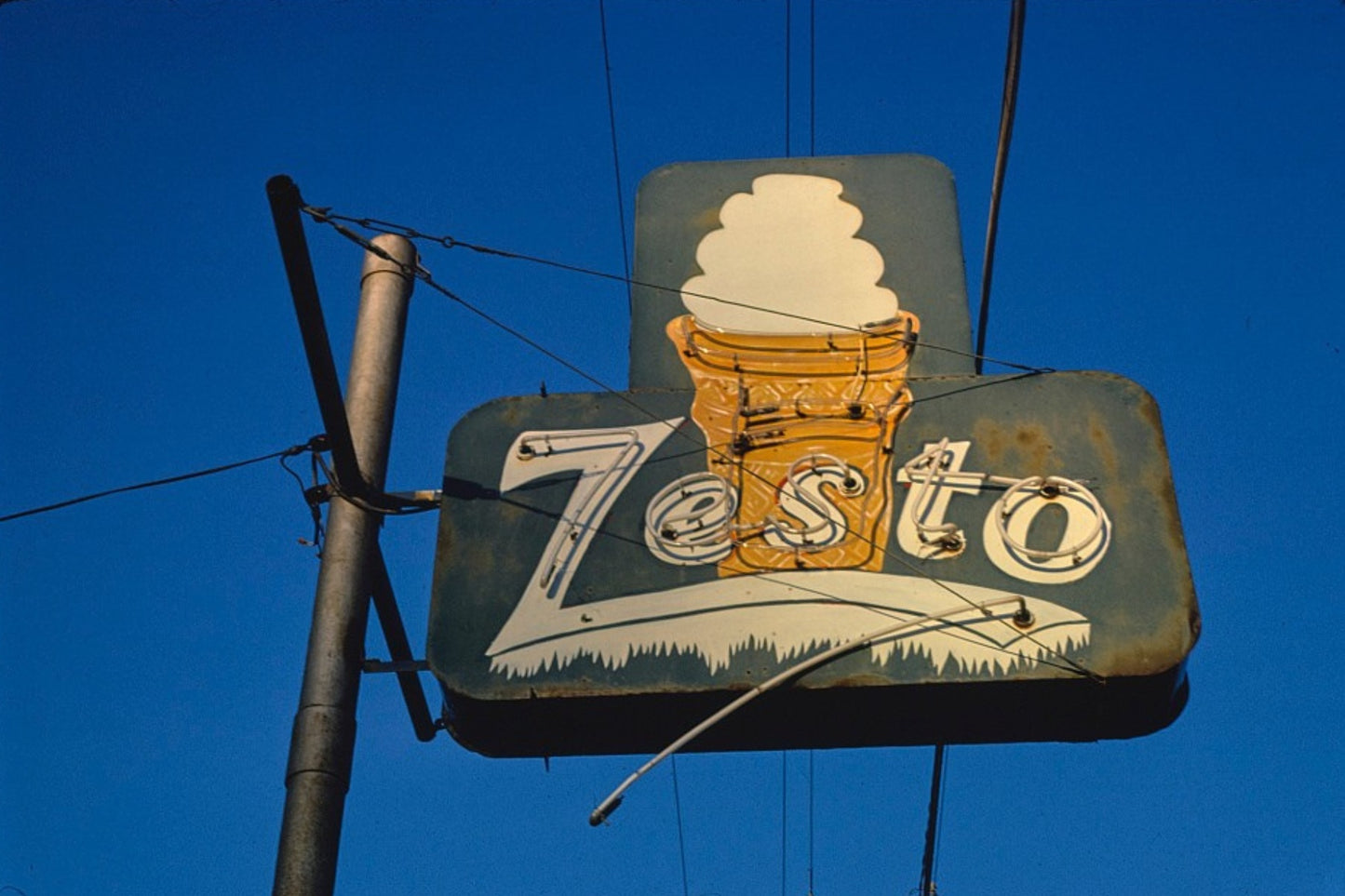 Zesto Postal Card